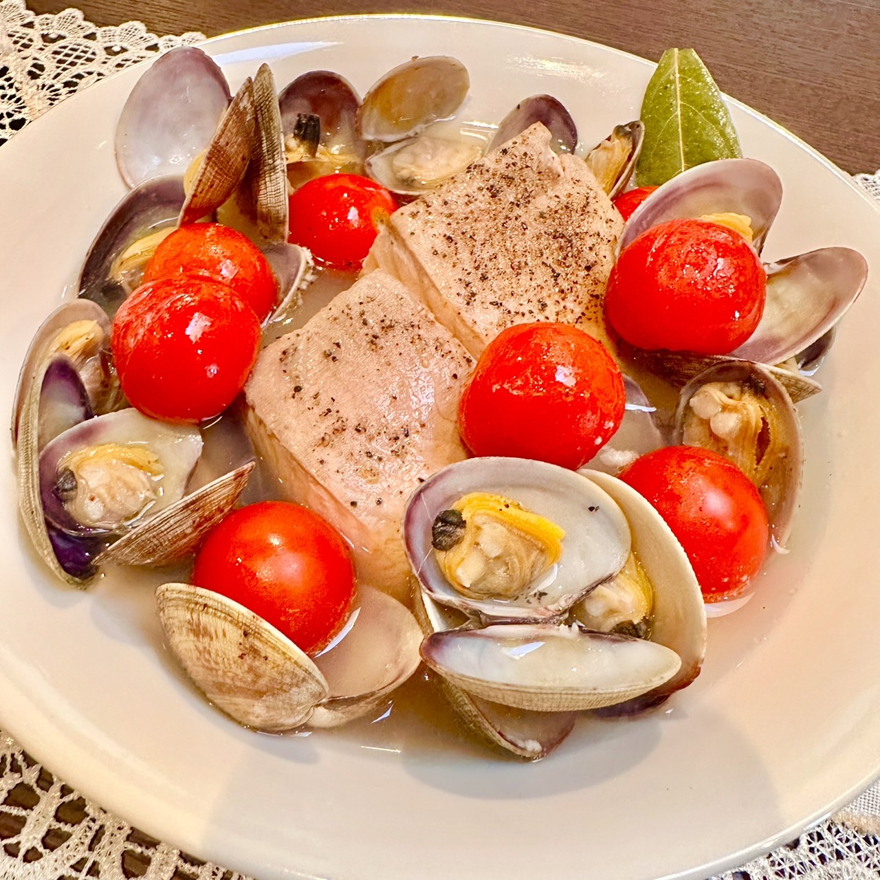 サーモンの簡単アクアパッツァ